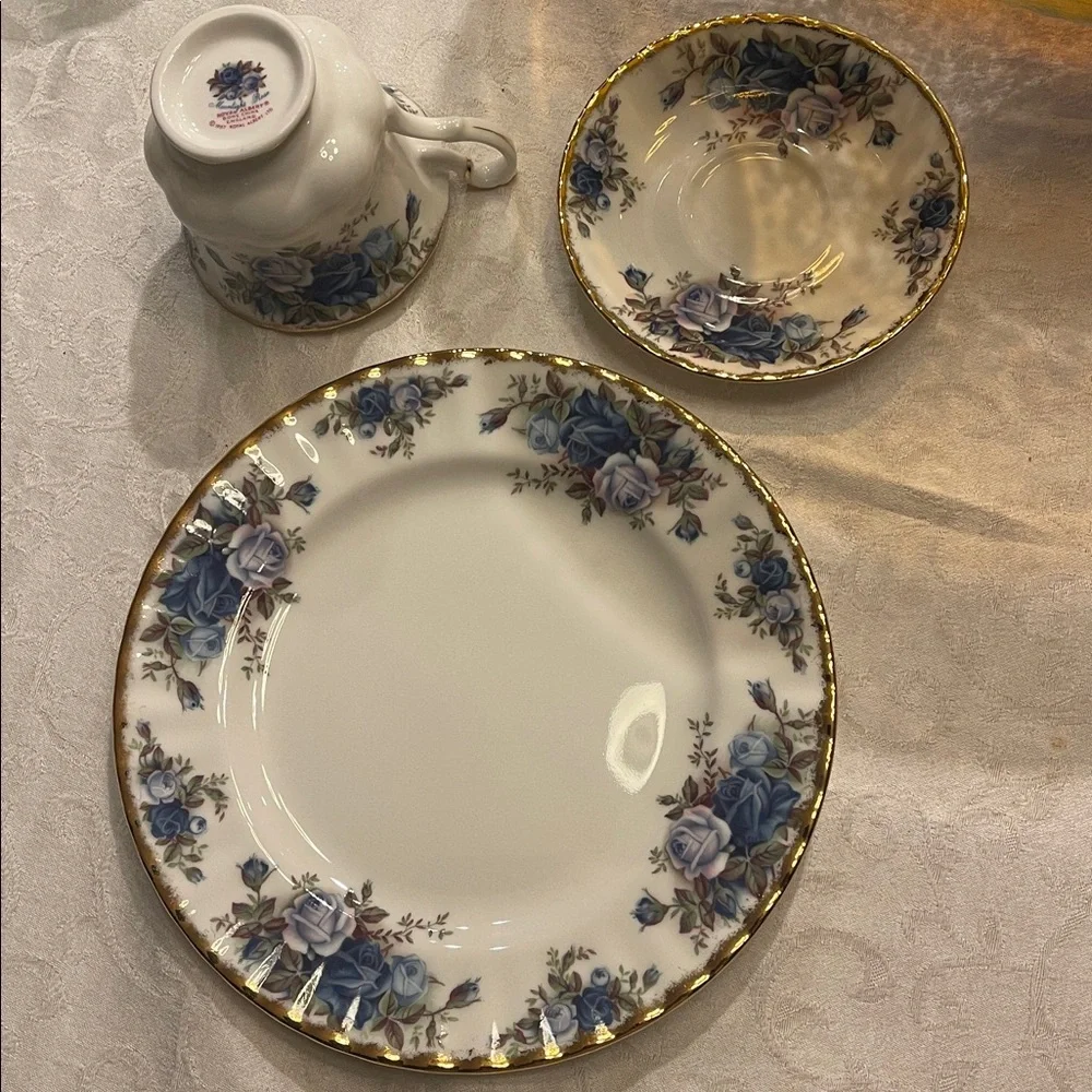Royal Albert discontinued charming